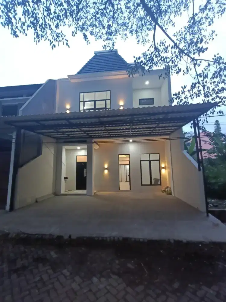 Rumah Baru Modern minimalis Lokasi Araya Malang