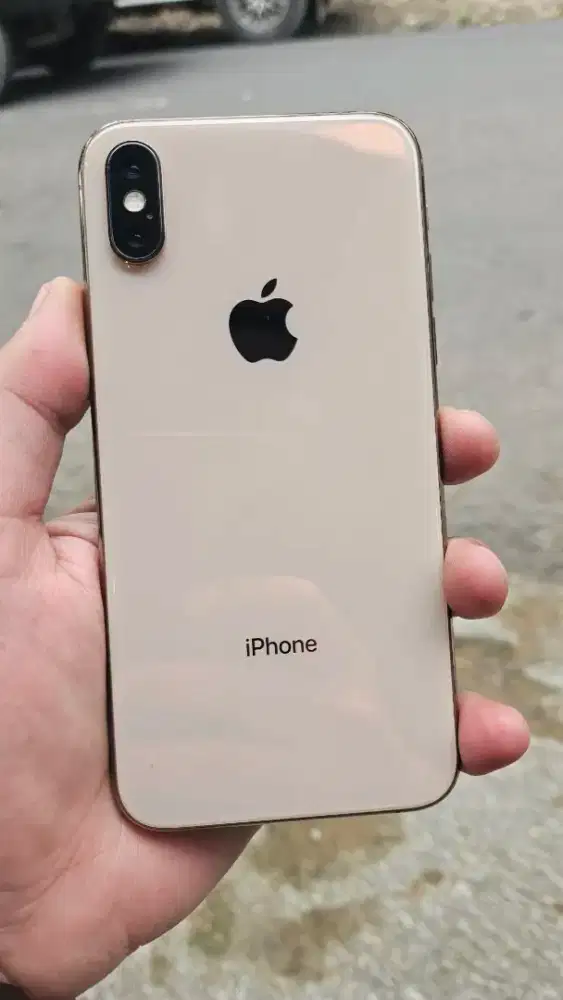Iphone XS 256GB Gold aktivasi lama