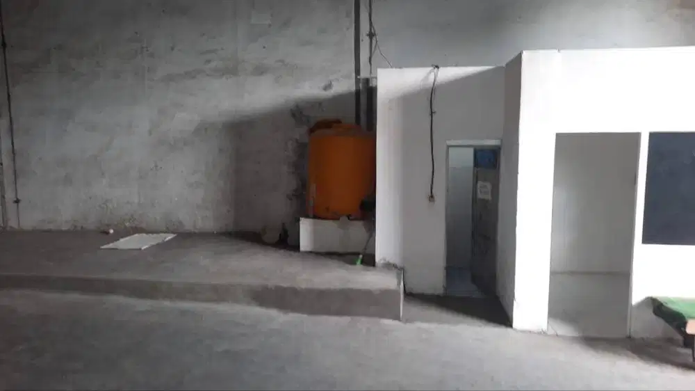 DISEWAKAN GUDANG MARGOMULYO PERMAI