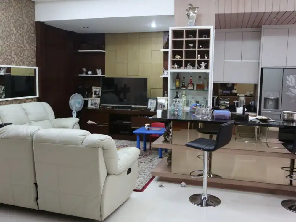 Kebayoran Height Residence Rumah Homie di Cluster Premium Row Jalan Besar dan Asri Garden Symphony Villace Terrace