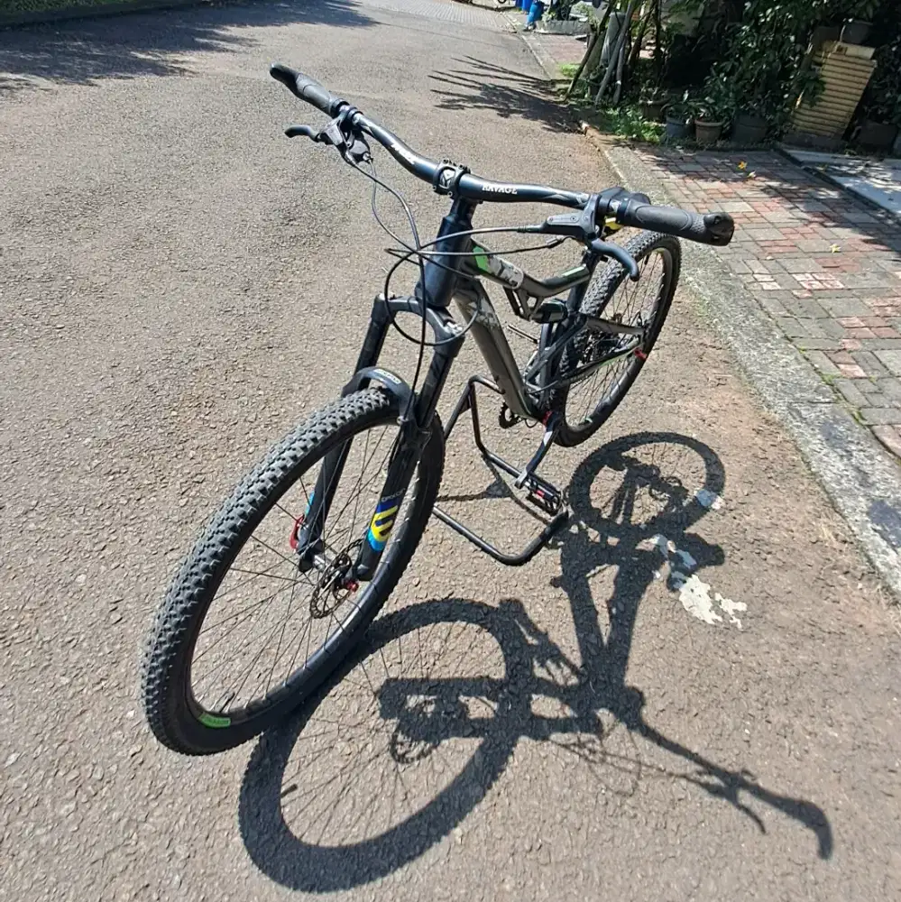 Thrill Oust Elite (boleh ketengan 4 item)