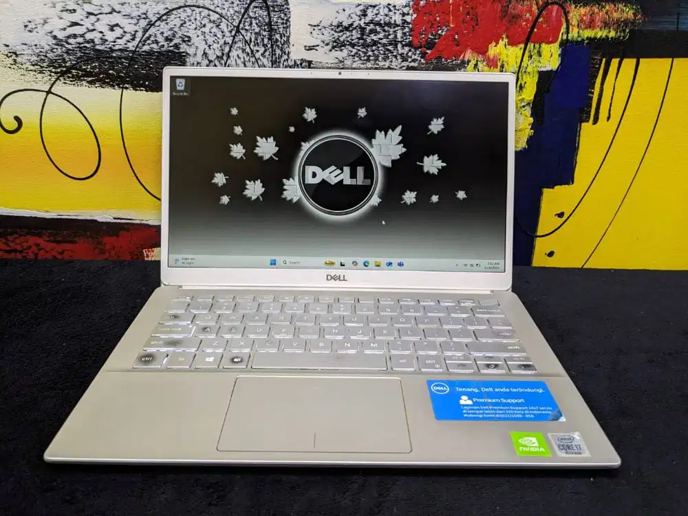 Laptop Dell Inspiron 5391 Core i7 10510U 8/256 NVIDIA MX250 Backlit