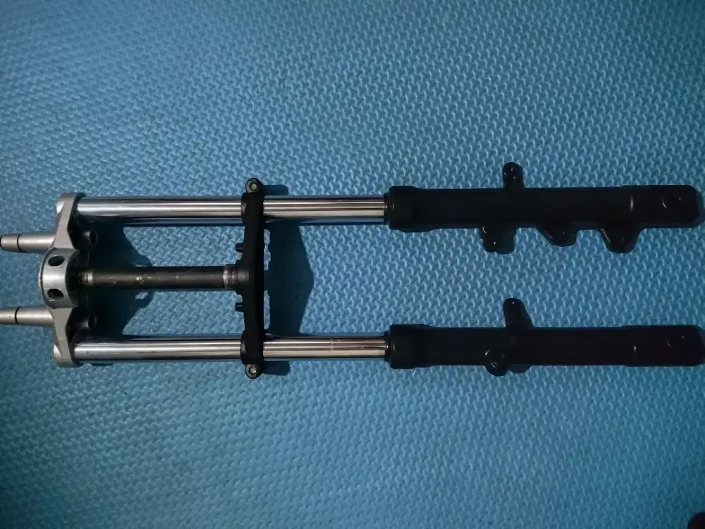 Shock depan new Vixion ORI