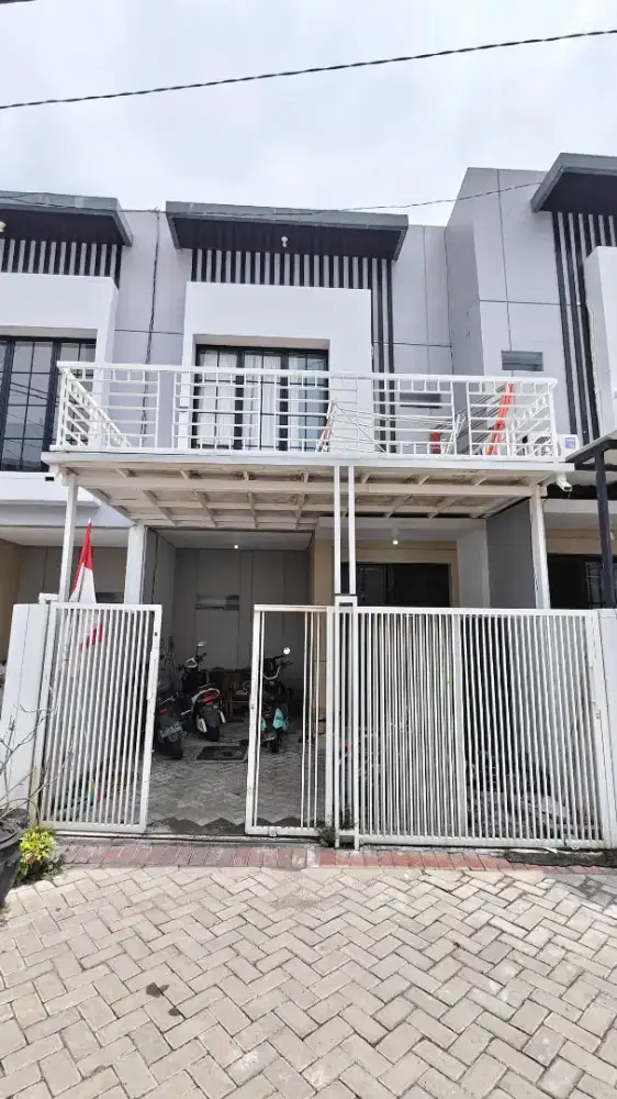 ‼️JUAL RUGI‼️Rumah Cantik di Regency One dekat babatan pantai Kenjeran