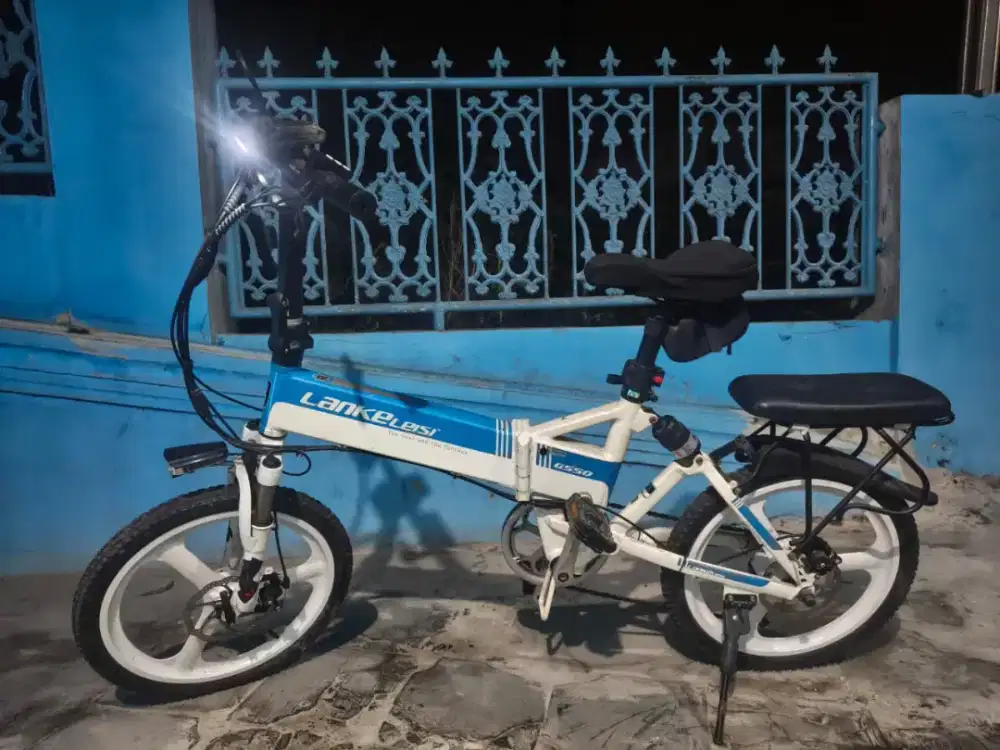 sepeda lipat elektrik