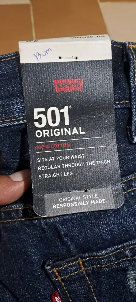 Celana merk Levis 501