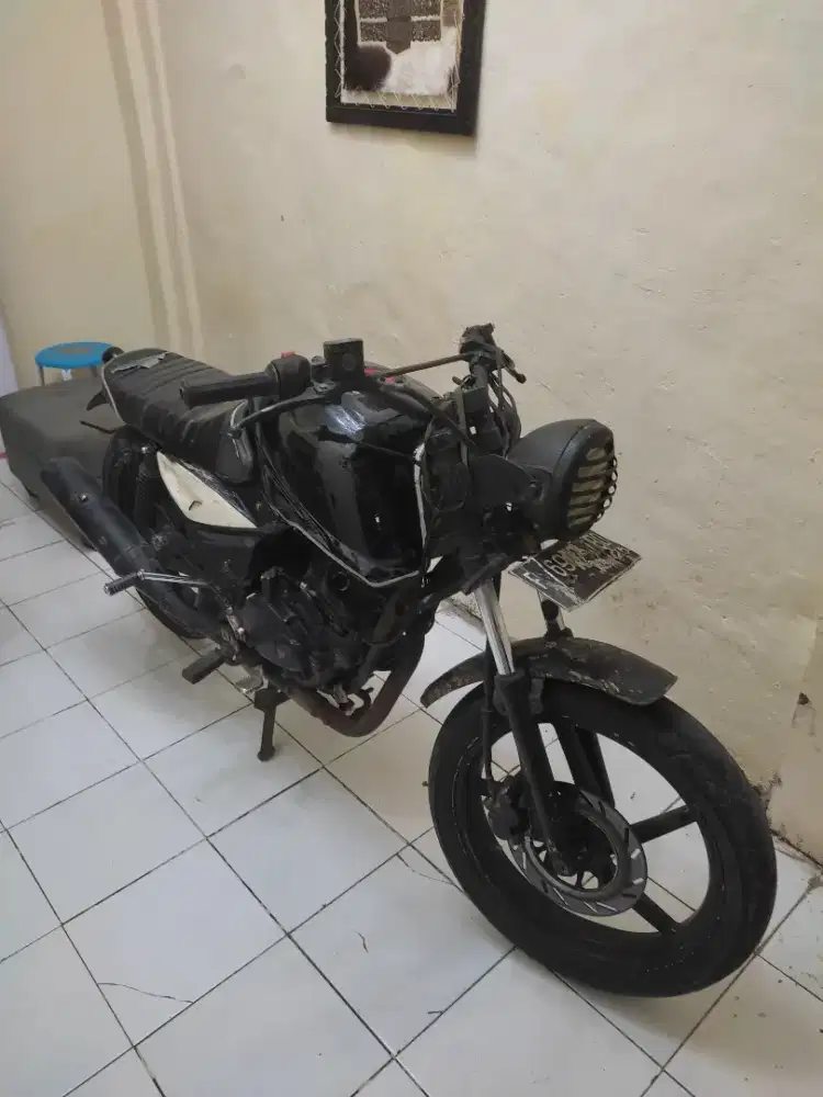 motor bajaj Pulsar 180cc