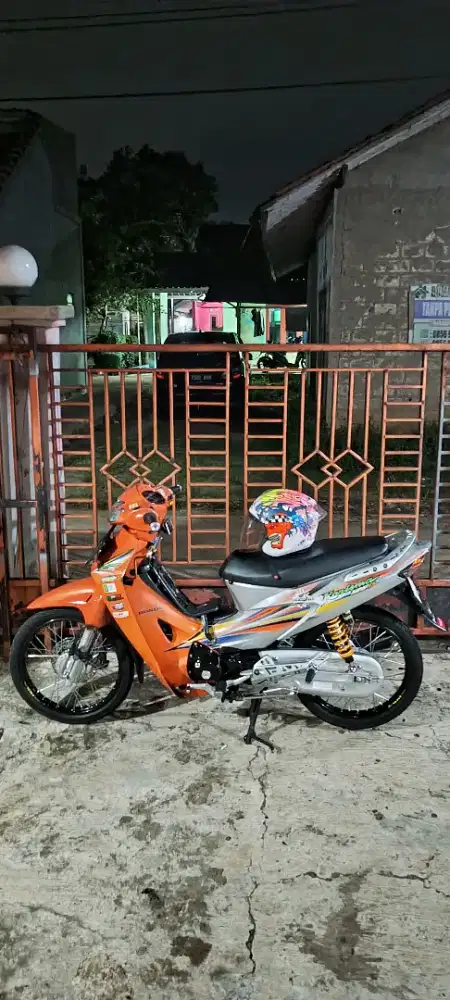 Honda kharisma 125