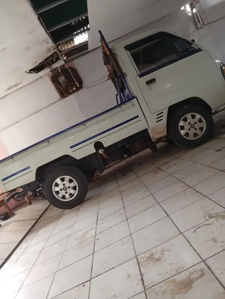 Di cari montir mobil