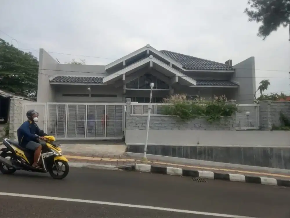 Nego Keras Rumah Dijual di Jl Tumpang Raya Gajahmungkur dekat Puri Gedeh