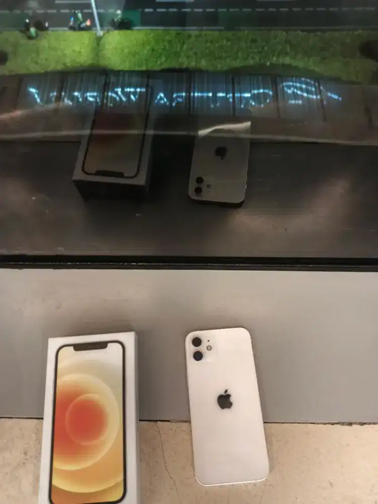 Iphone 12 128gb warna netral