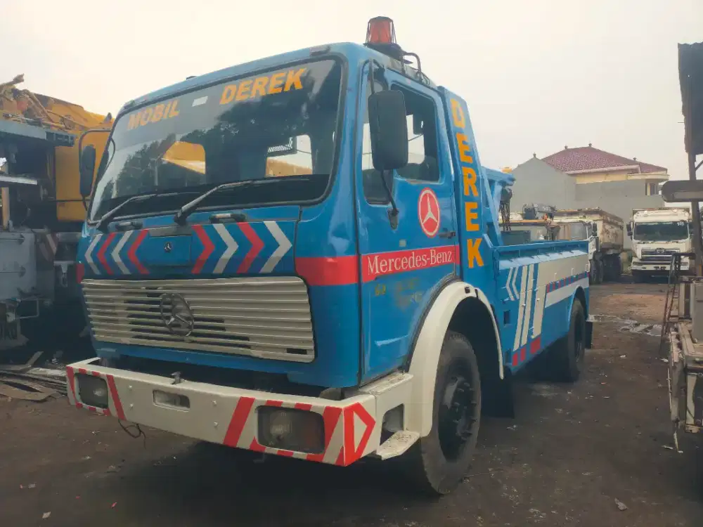 Truk derek Mercedes Benz mercy 917 th1991