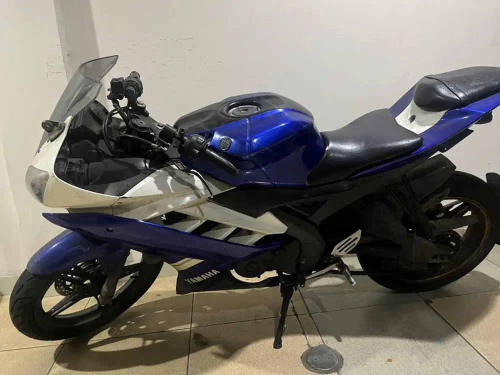 JUAL MOTOR R15 V2 2013