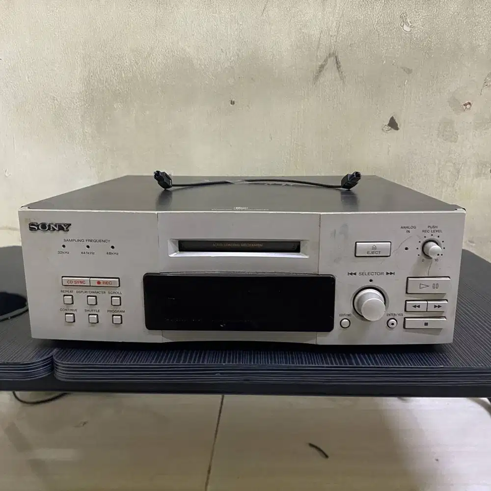 Sony Minidisc Deck MDS-MS77 Japan Gambling Gak ada kabelnya