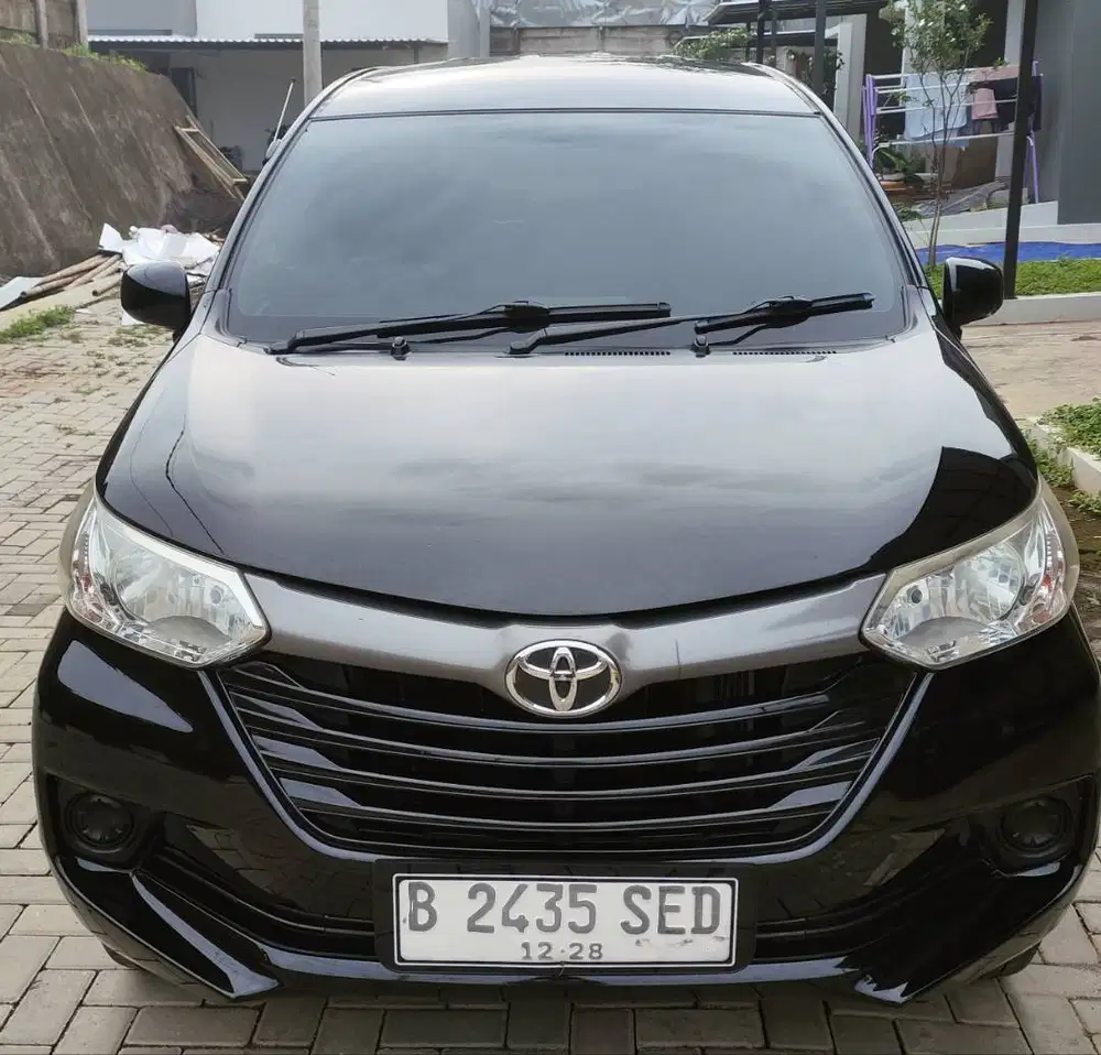 Toyota Avanza Transmover 1.3 Bensin-MT 2017 Hitam