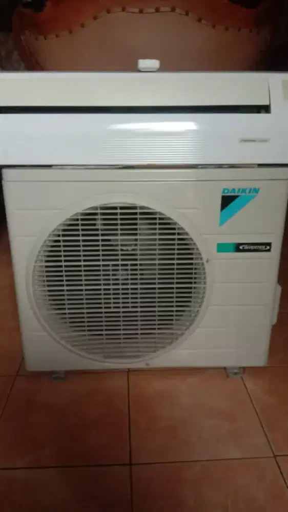 PASANG AC ATAU SERVIS AC