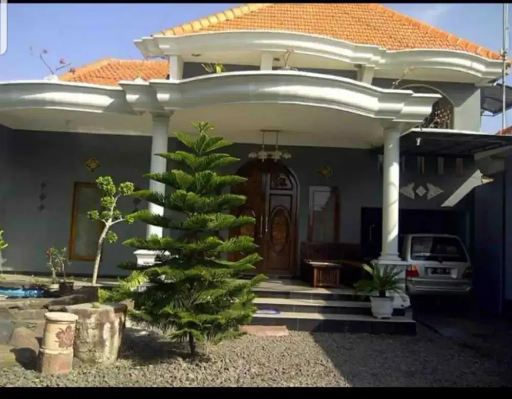 DIJUAL RUMAH 2 BANGUNAN HARGA 7,5 M NEGO