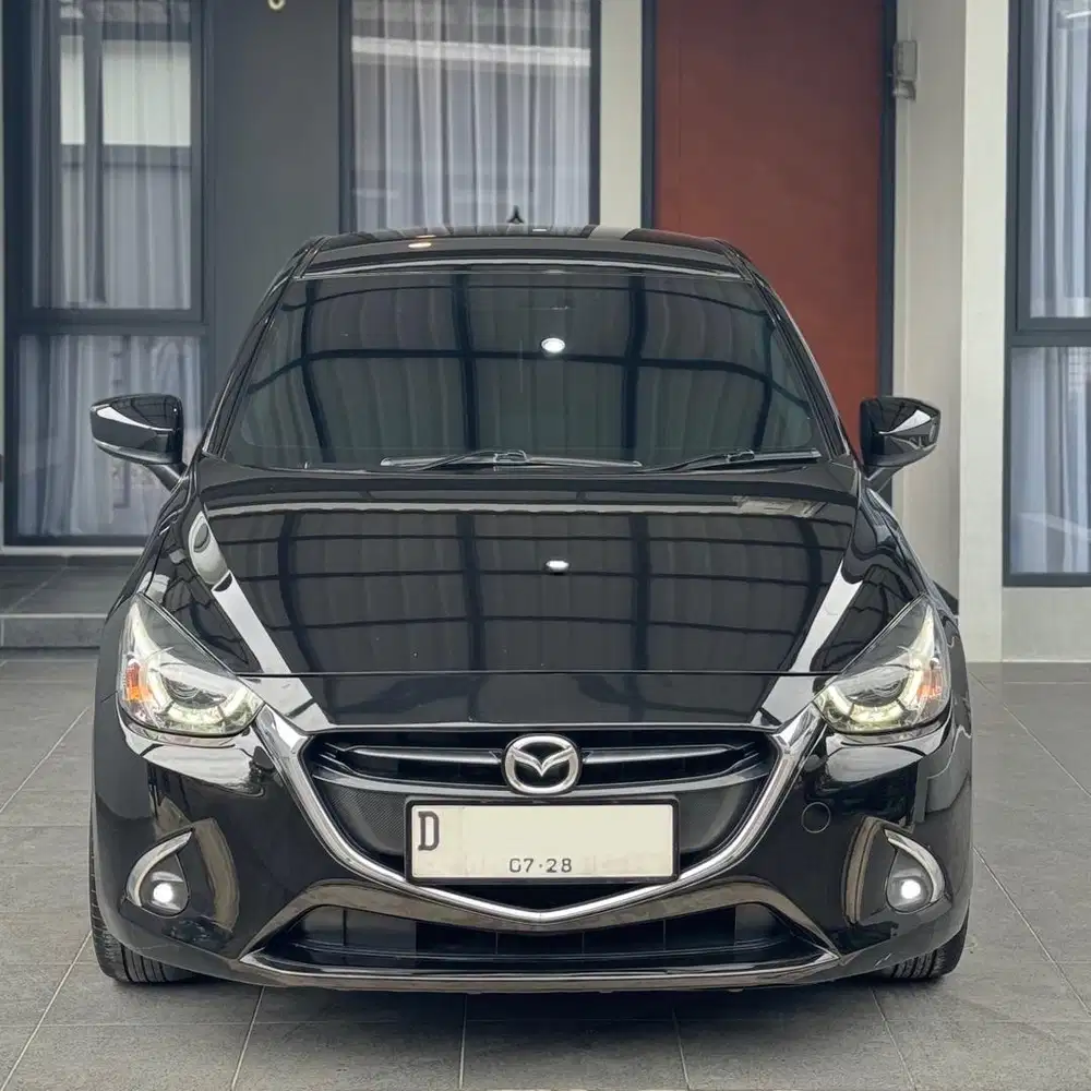 Mazda 2 R Skyactive Matic 2018 Facelift