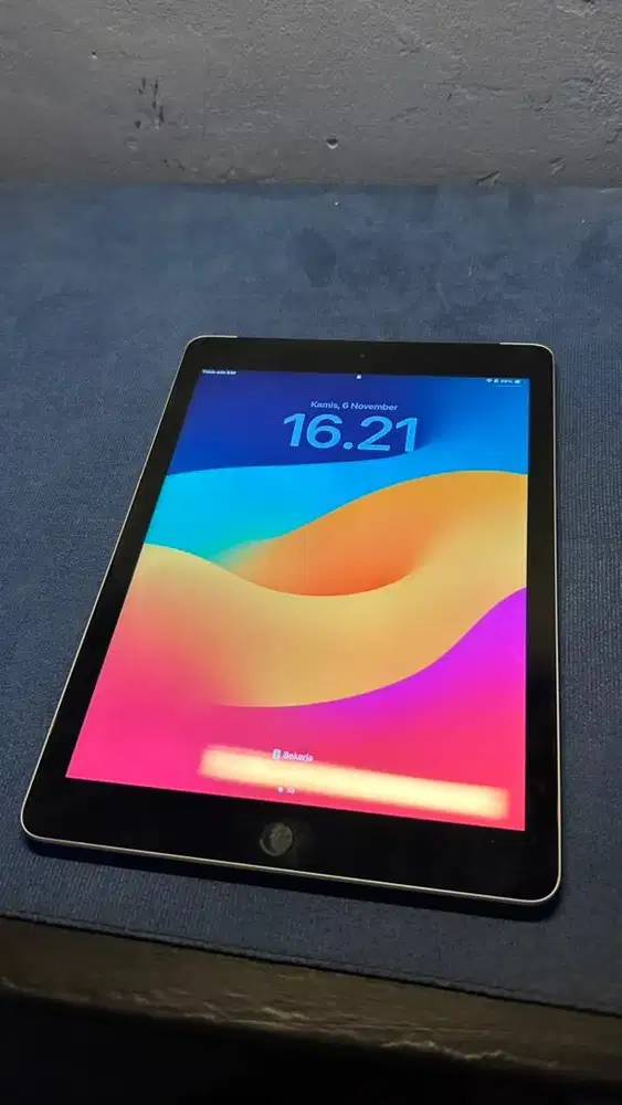 Ipad 6 128gb like new