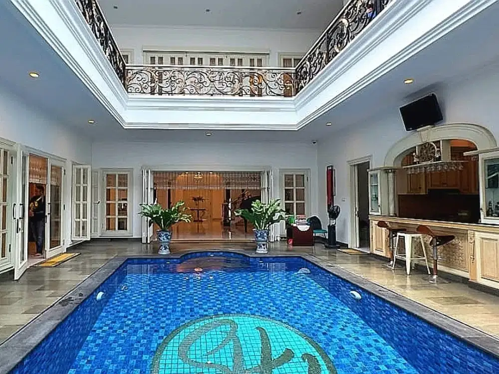 DiJual Rumah Mewah Boulevard di Rafflesh Hills Cibubur dekat pintu tol Buperta