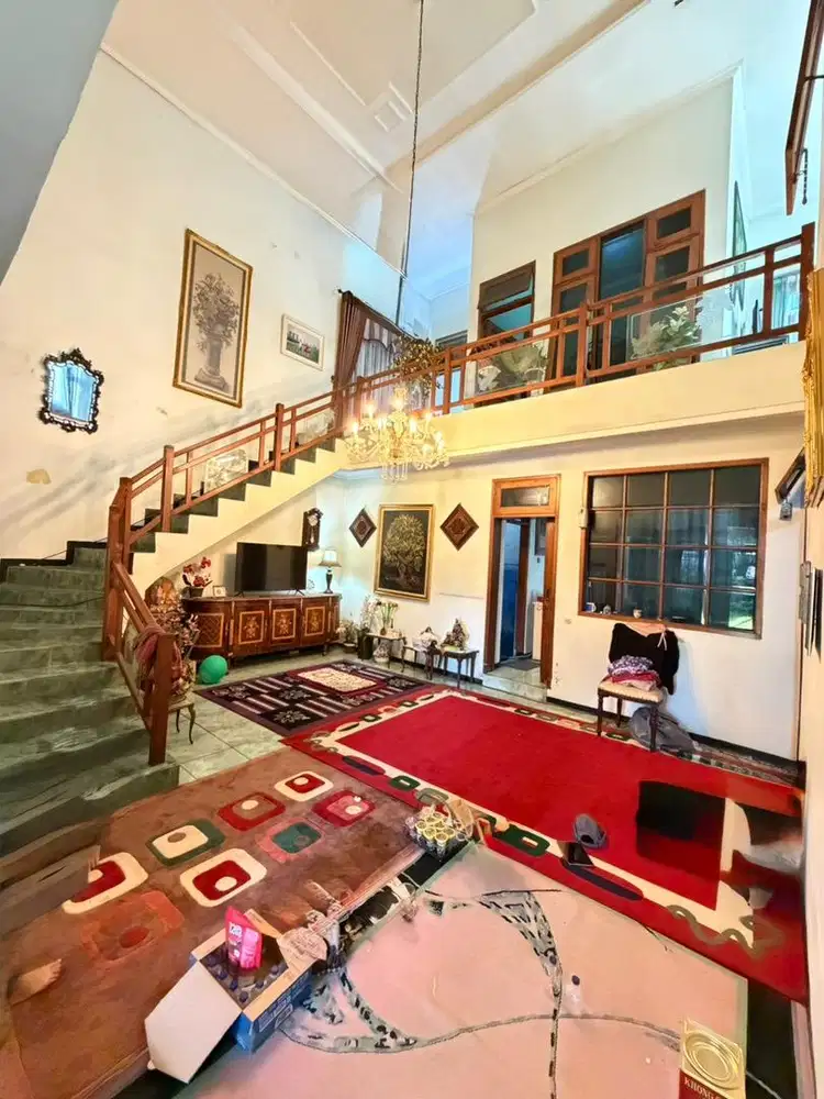 Jual rumah megah dekat jatimpark 3, pinggir jalan raya utama kota batu