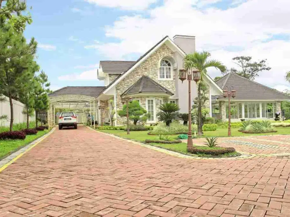 jual villa asri dekat puncak area Cicadas ciampea Bogor Jawa Barat