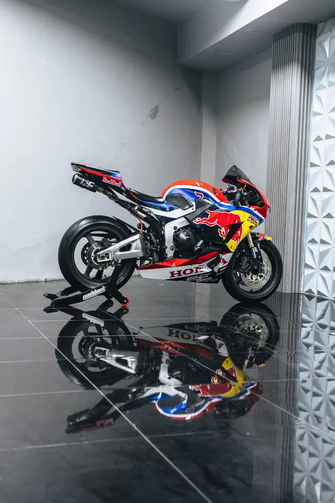HONDA CBR600 REDBULL 2014