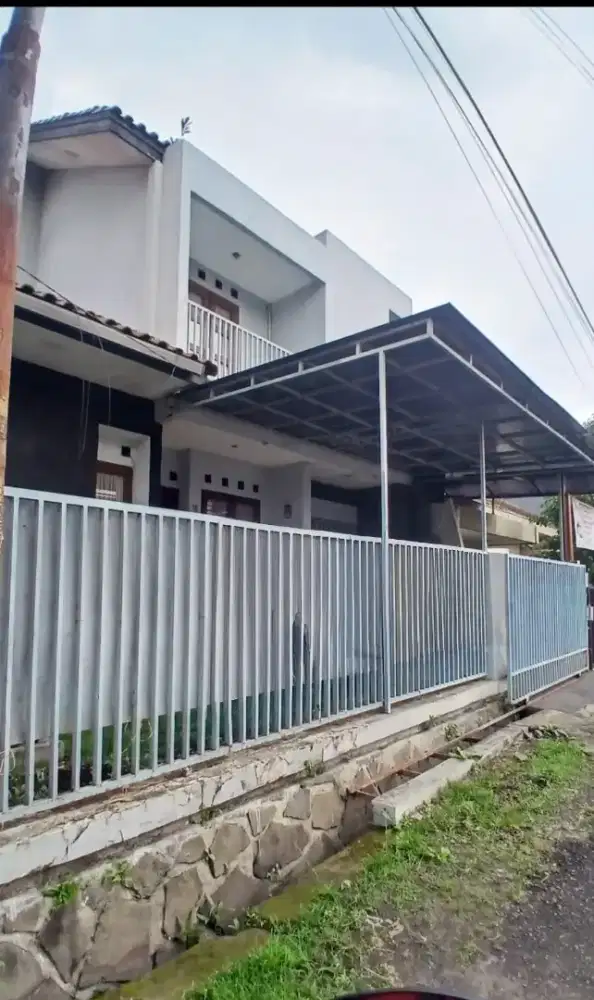 Rumah minimalis murah furnished di rajamantri Turangga Buahbatu