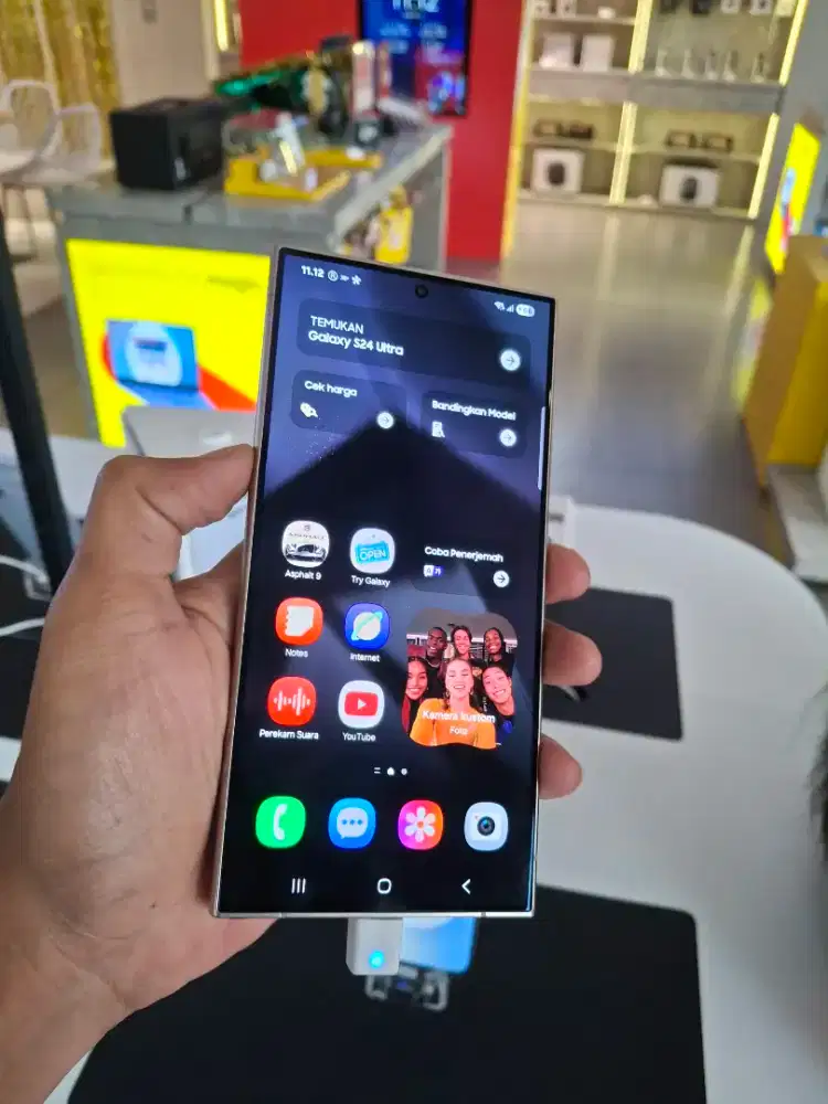 SAMSUNG S24 ULTRA 256GB BUNDLE JAM FIT3, CHARGER ORI & SPEAKER PREMIUM