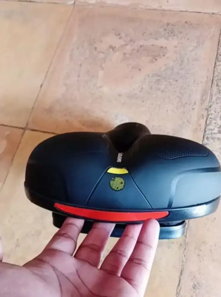 Jok sepeda merk taffsport empuk