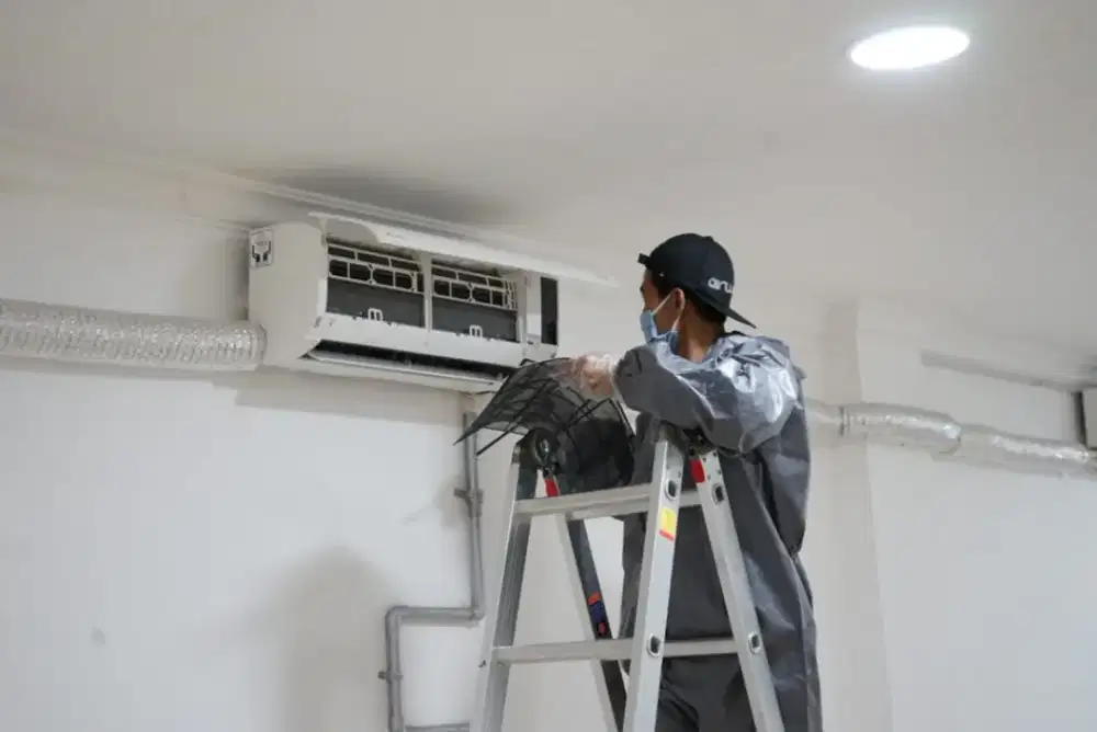 Service Ac,Kulkas,Pompa Air,Mesin Cuci dan Bongkar Pasang AC.