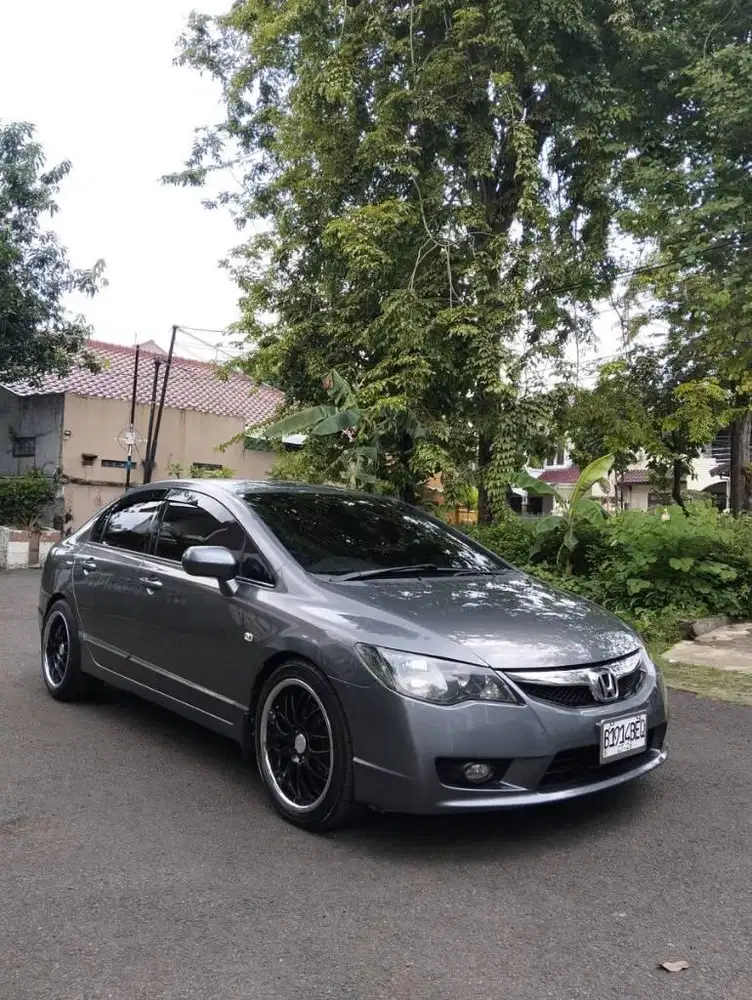 CIVIC 1.8 FD AT 2009