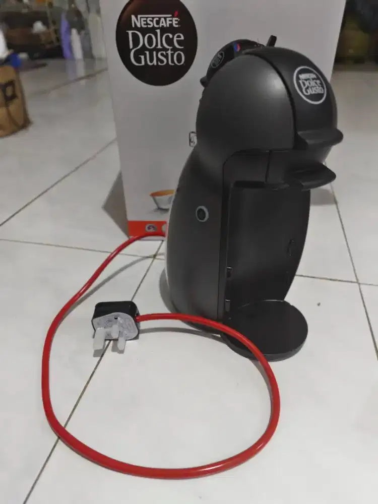 Coffee maker machine