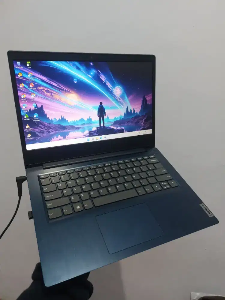 Laptop Lenovo Ideapad 3 Athlon silver 3050 Ram 8/256GB Fullset