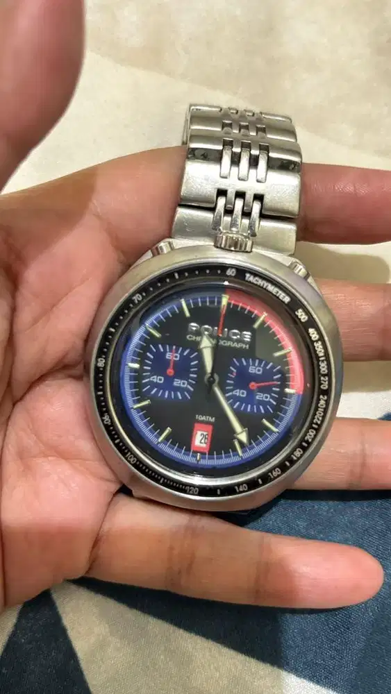 Jam Tangan police