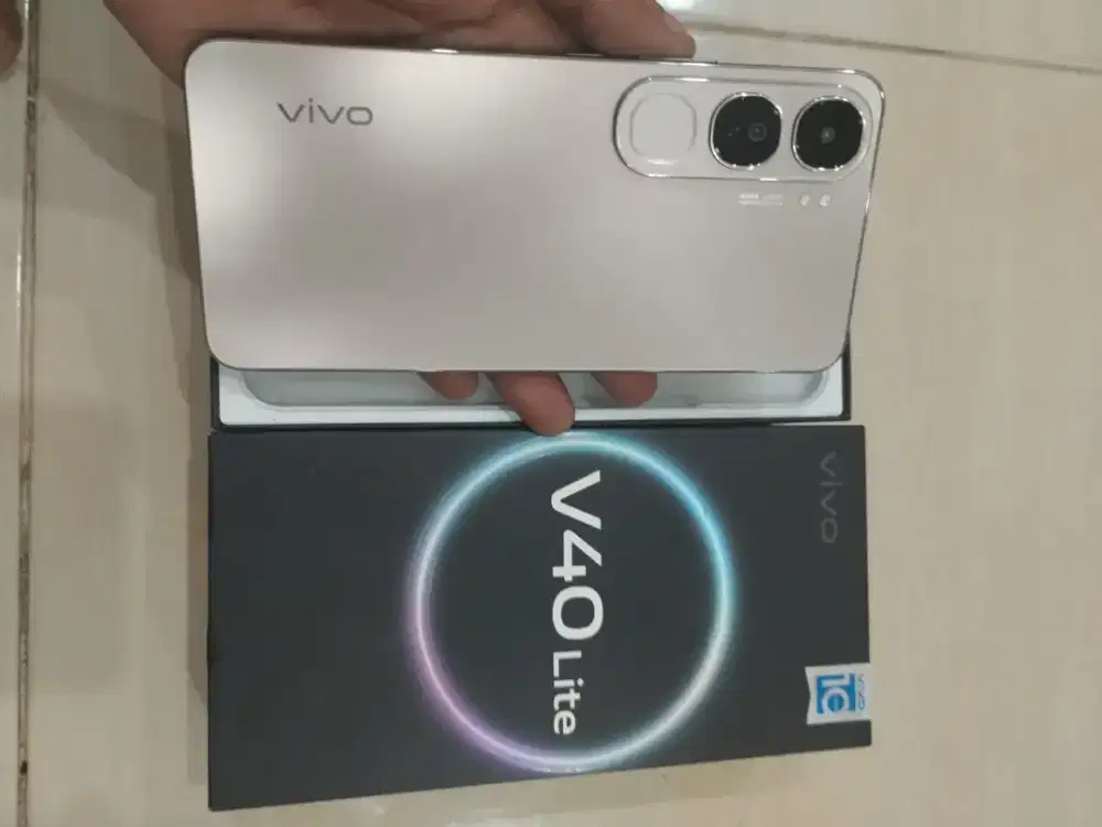 Vivo v40 lite 8/128GB