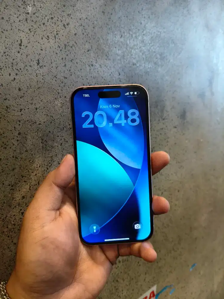 iPhone 15 128gb iBox