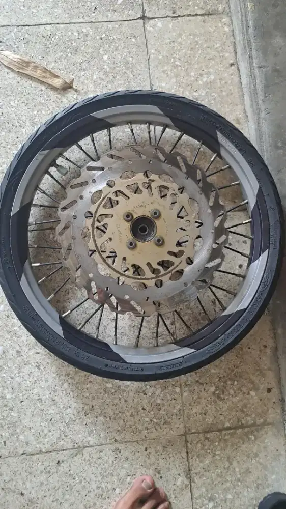 Velg jari jari bekas ban satria fu barong