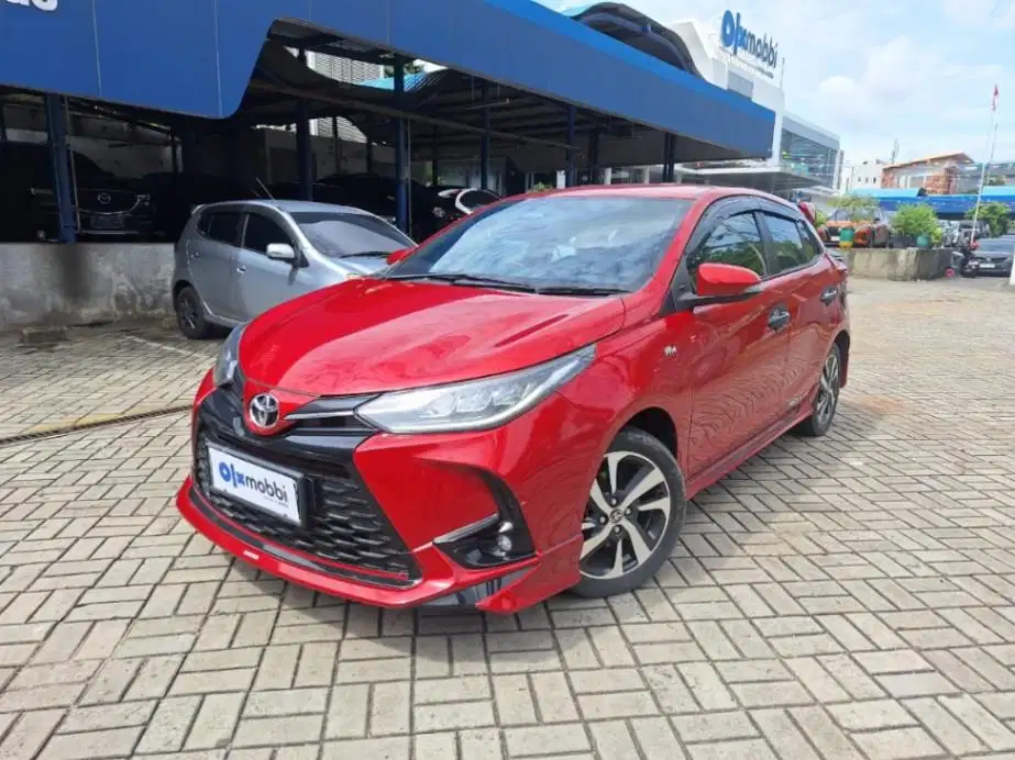 LOW DP Toyota Yaris 1.5 S Bensin-AT 2021 WIB