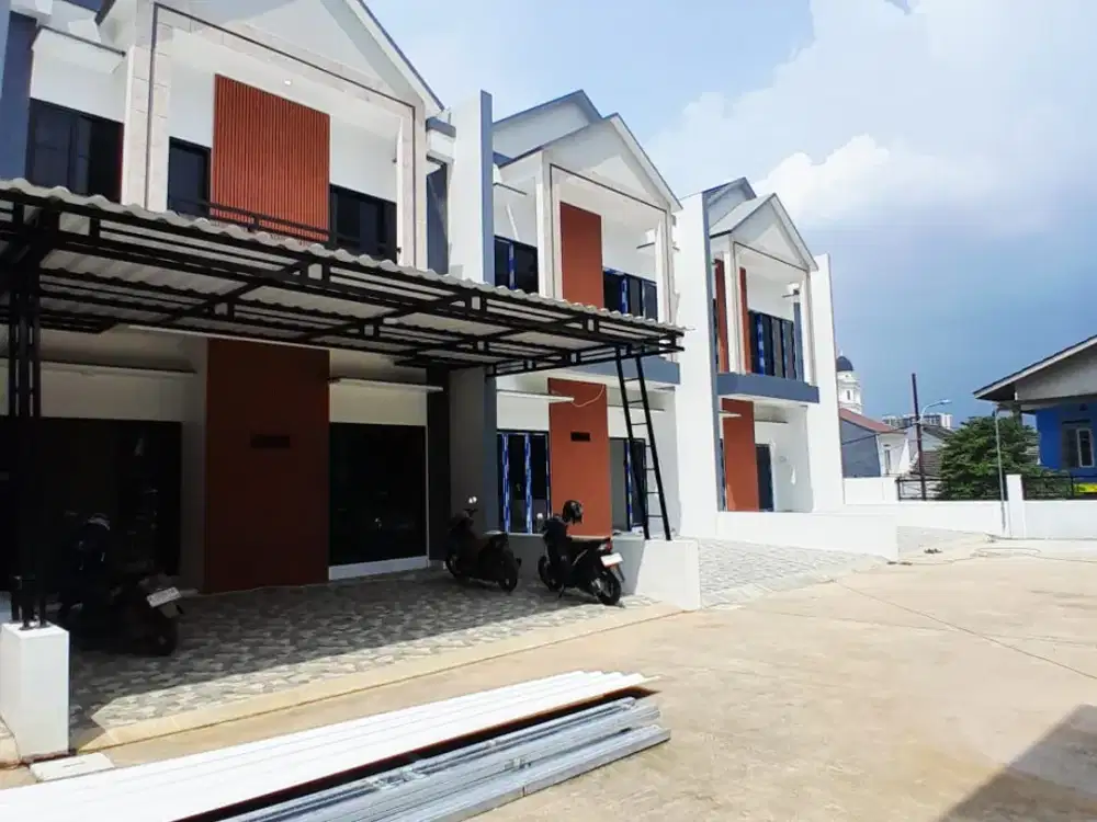 Rumah townhouse super mewah cuma 3menit ke pintu Tol Setu Cipayung