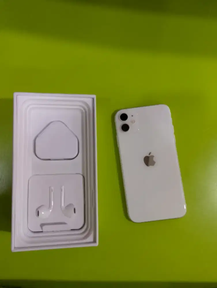 Iphone 11 128gb pasti putih