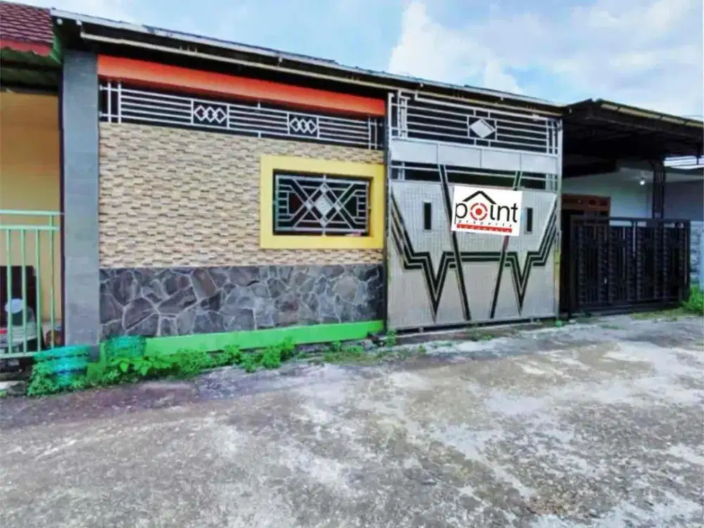 Rumah Bagus Dekat Kompleks Perkantoran