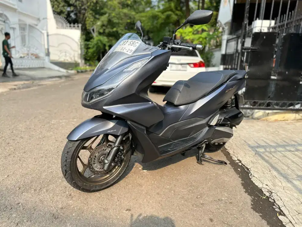 Honda PCX 160 ABS tahun 2022