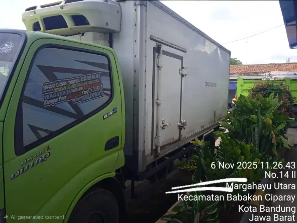 Reefer atau Frozen Truck Hino Dutro