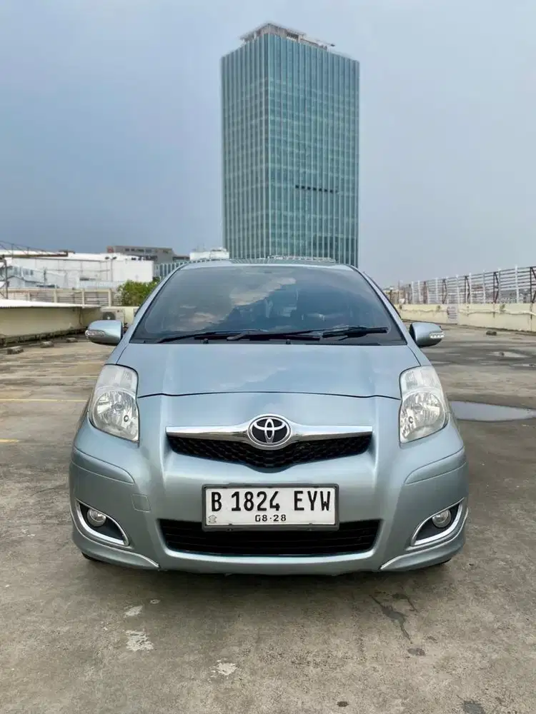 TDP 5jt : Yaris E Bapao 2010 A/T