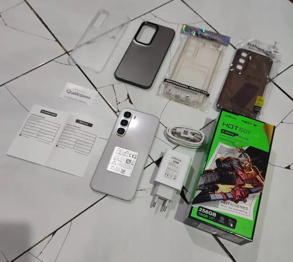 Infinix Hot 60 Pro 8/256 GB Fullsett mulus