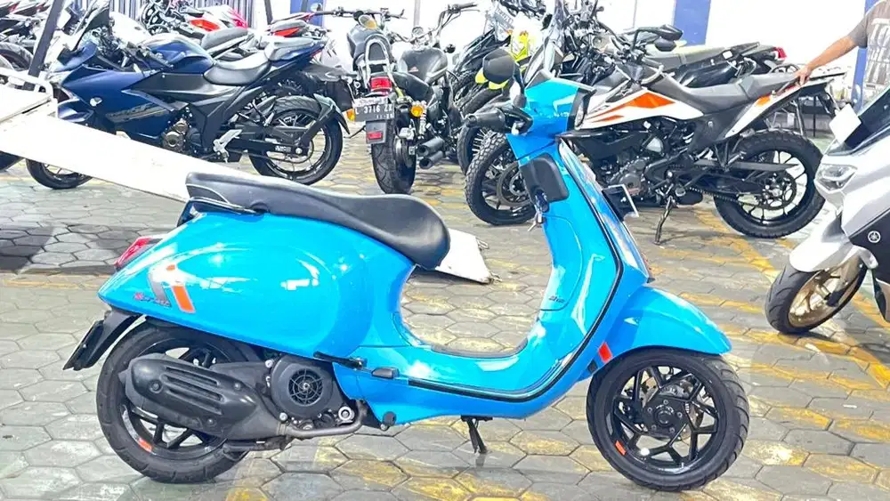 New Model‼️ Vespa Sprint S Iget ABS Facelift 2024 - Zaky Mustika