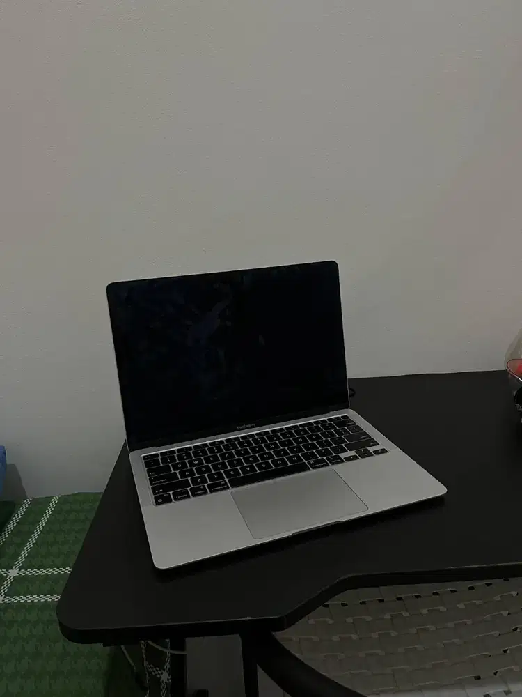 macbook air m1 8/256gb second