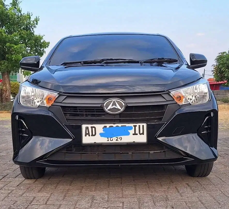 AYLA 2024 KM 10RB TIPE X MATIK HITAM ASLI AD SOLO SURAKARTA