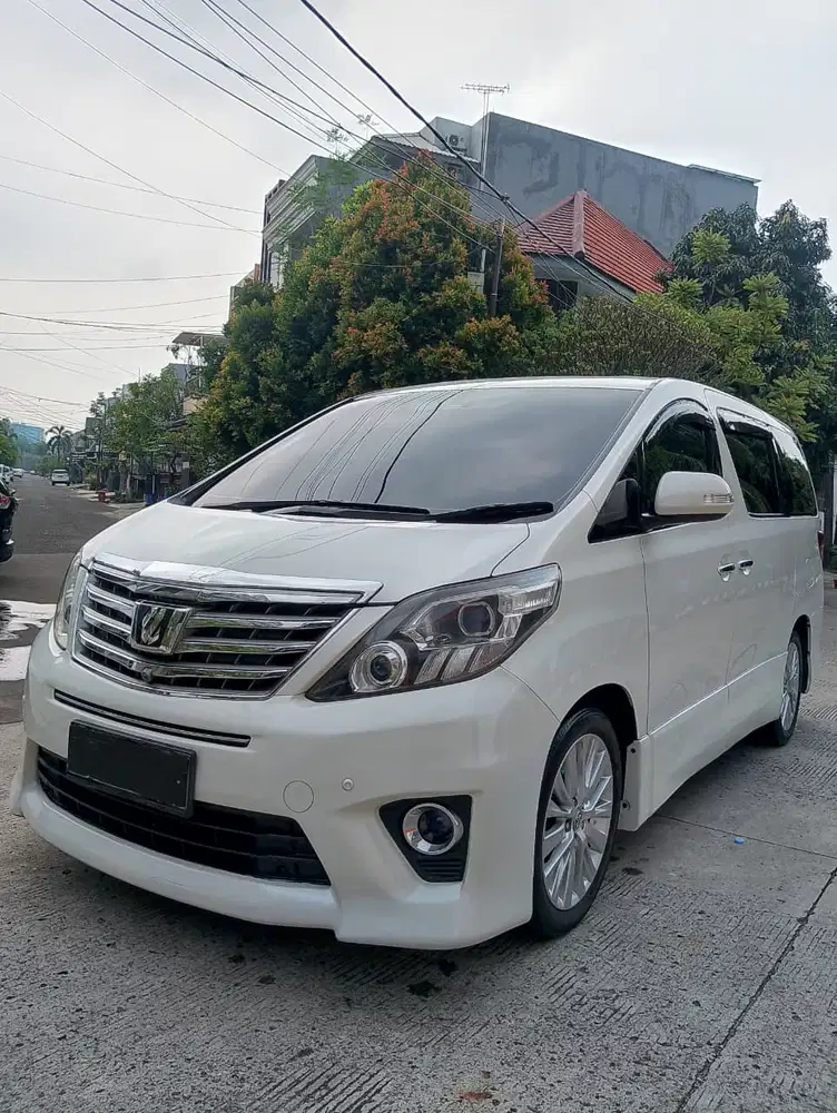 Toyota Alphard 2013 Bensin